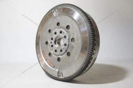 Маховик двигуна 1,6 dci RenaultTrafic III (14-) RENAULT 123004030R