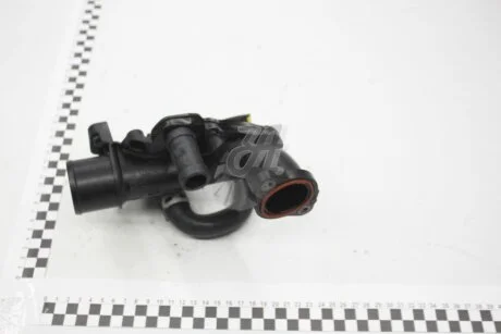Патрубок клапана EGR 1.5dci Renault Kangoo II, Megane III (8200323338) Renault RENAULT 144604527R