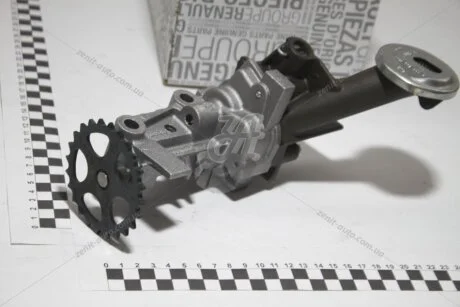 Насос масляний 2,0 i 16V Renault Duster Renault RENAULT 150100565R