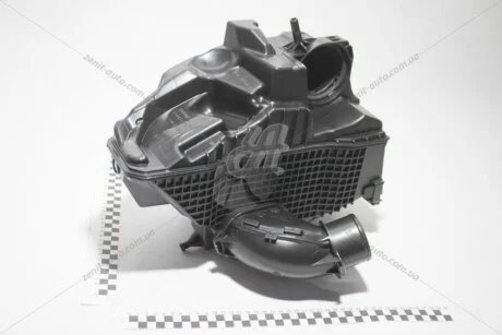 Корпус воздушного фильтра Renault Lodgy 2012- Renault RENAULT 165001258R