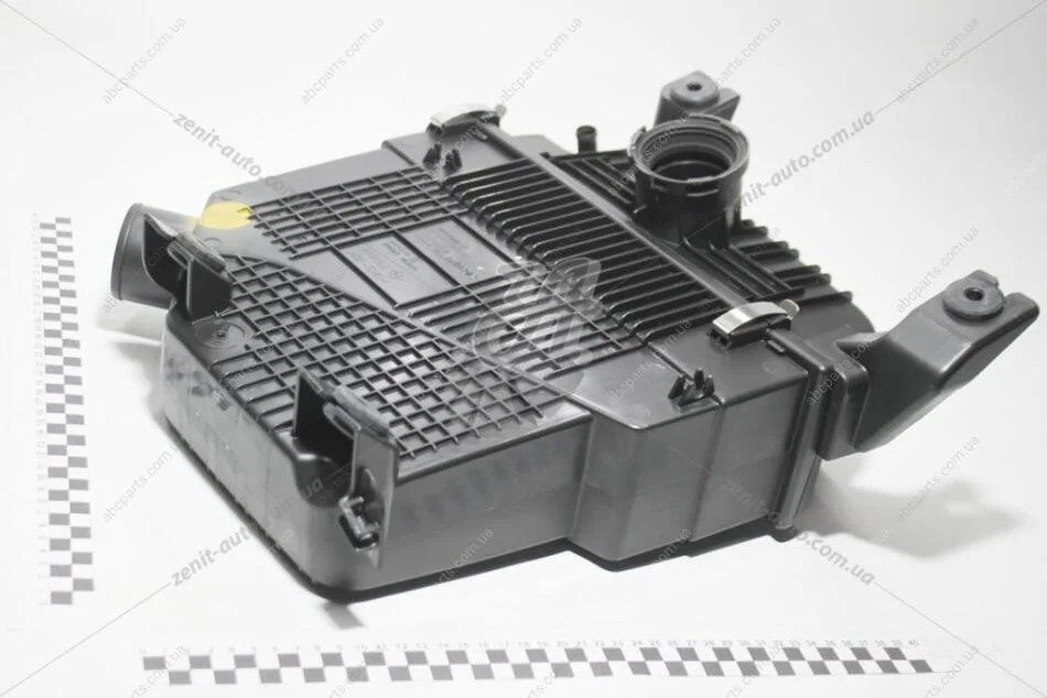 Корпус фільтра воздушного Renault Logan II Renault RENAULT 165001429R (фото 1)