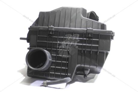 Корпус воздушного фильтра 2,3 dci Master III (10-) RENAULT '165008632R
