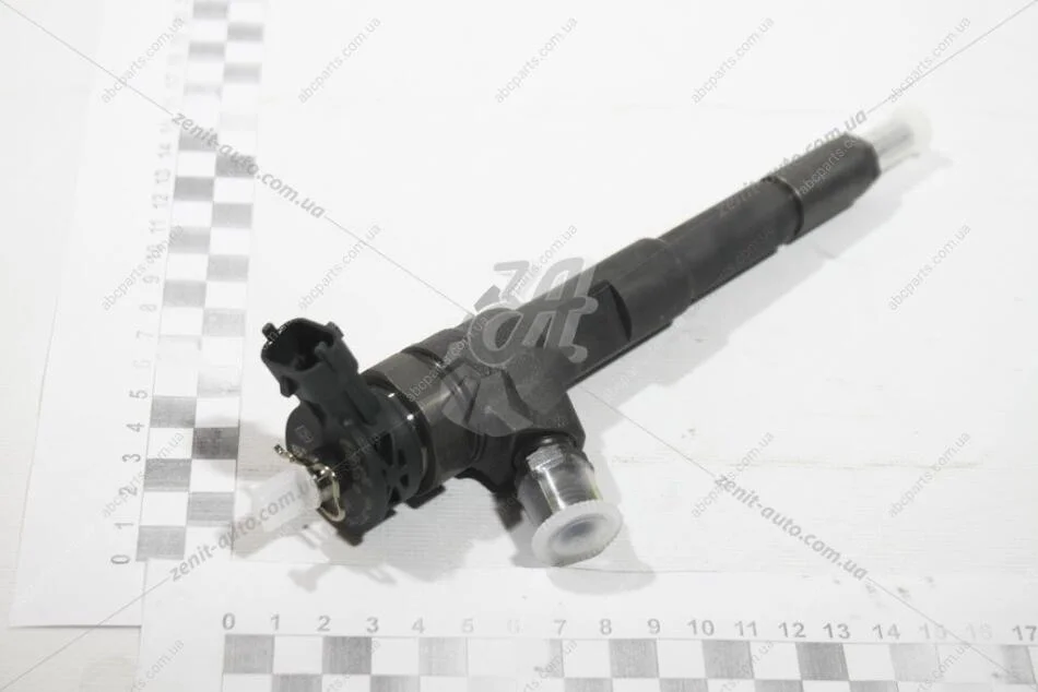 Форсунка паливна 1.5dci Dacia Dokker, Lodgy, Logan II, Sandero II (12-) Renault RENAULT 166008399R (фото 1)
