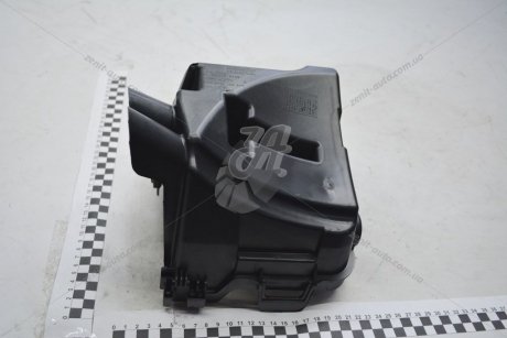 Корпус блока предохранителей Dokker, Duster, Sandero II RENAULT 243809584R