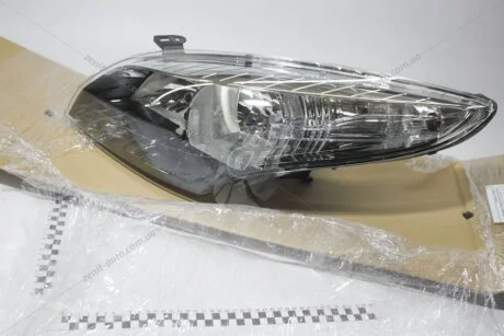 Фара левая (хром-черная) Renault Megane III (08-13) Renault RENAULT 260608405R