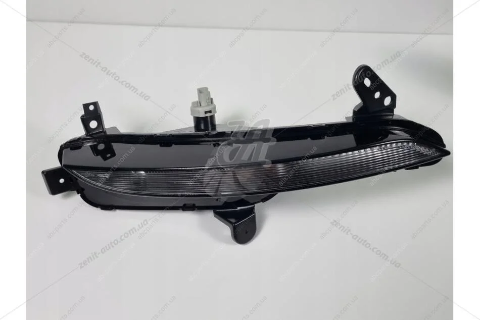 Указатель поворота передний левый Renault MeganeIV (16-) (261354958R) Renault RENAULT '261354958R (фото 1)