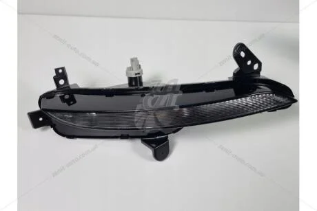 Указатель поворота передний левый Renault MeganeIV (16-) (261354958R) Renault RENAULT '261354958R