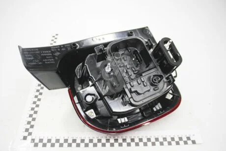 Ліхтар задній правий Renault Duster II 18- (Renault) Renault RENAULT 265503601R