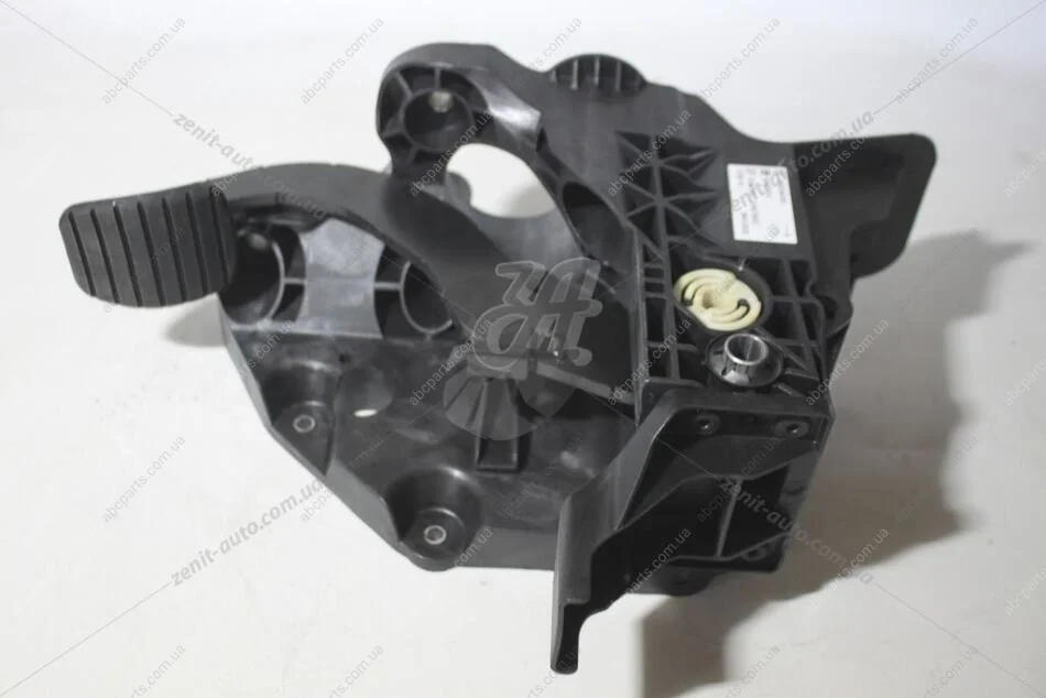 Педаль газу 1,6dci Renault Trafic III (14-) Renault RENAULT 465016415R (фото 1)