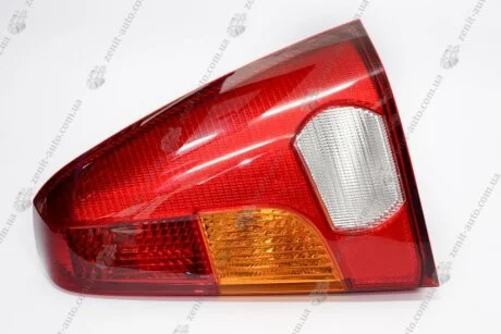 Фонарь задний Logan (-08) прав желтый Renault RENAULT 6001546795