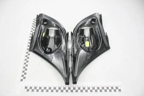 Накладка протитуманних фар переднього бампера (2шт) Renault Megane III 12- (Renault) Renault RENAULT 620720985R