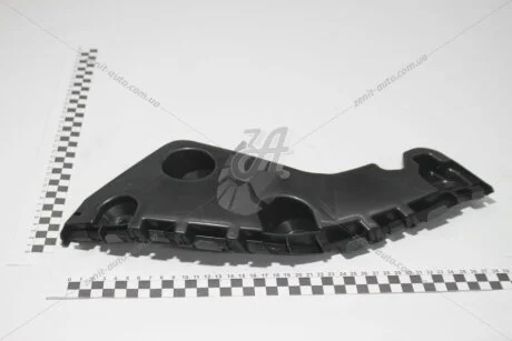 Кронштейн  бампера заднего правый Renault Duster Renault RENAULT 622200010R
