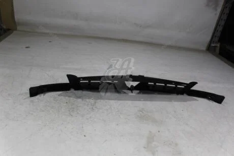 Решетка радиатора KANGOO Renault RENAULT '7701062877
