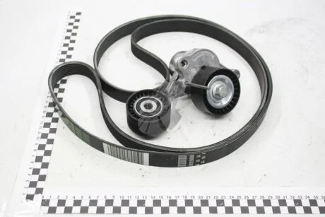 Комплект ременя генератора 7pk1975 2.0dci, TraficII, VivaroA, MasterIII, MovanoB Renault RENAULT 7701476645