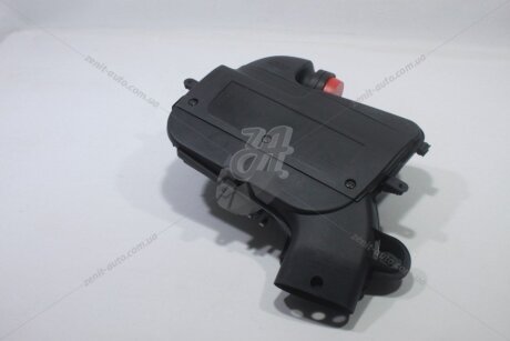 Корпус повітряного фільтра 1.9dci Trafic II, Master II 98- RENAULT 7701477095