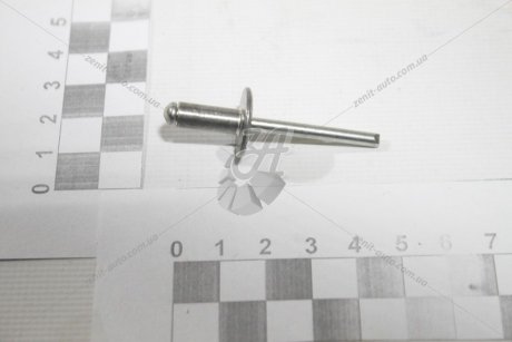 Крепление заклепка d=6mm RENAULT 7703072394