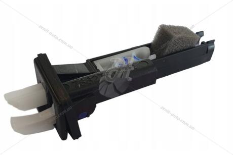 Замок лючка паливного бака Arkana, Captur, Duster, Logan, Sandero RENAULT '788276143R