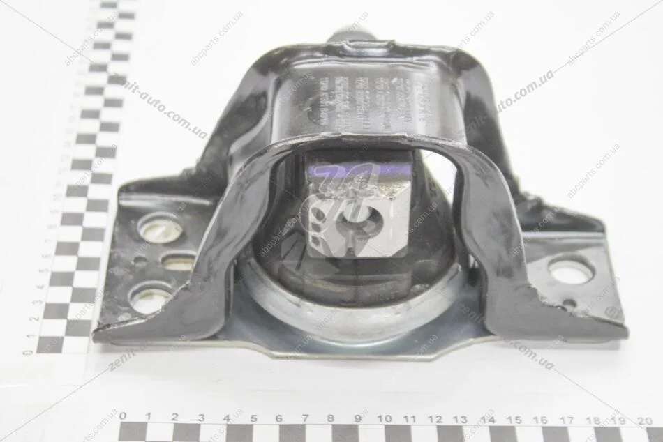 Опора двигуна Renault Clio III, Modus 2005- (Renault) Renault RENAULT 8200131305 (фото 1)