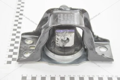 Опора двигуна Renault Clio III, Modus 2005- (Renault) Renault RENAULT 8200131305