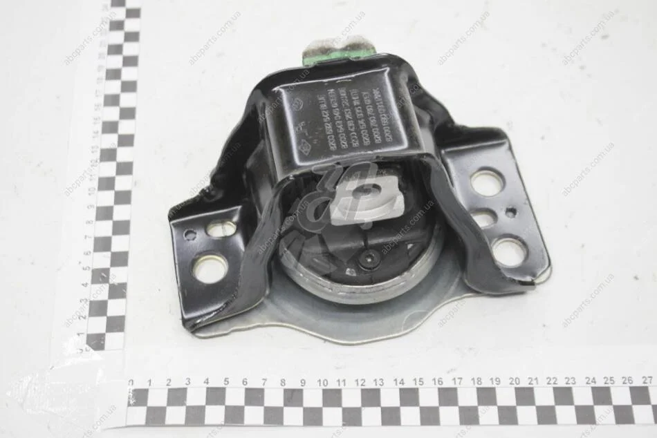 Подушка двигуна прав 1,9 dci 2,0 16V Megane II, Scenic II Renault RENAULT 8200549046 (фото 1)