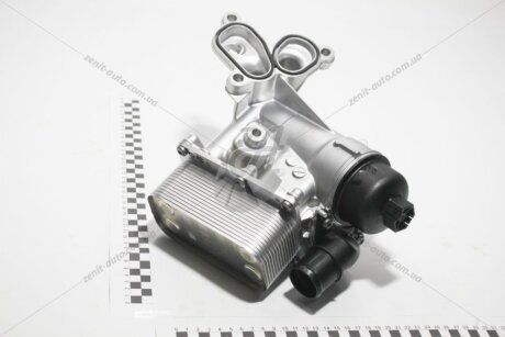Корпус масляного фільтра RENAULT 8200797762