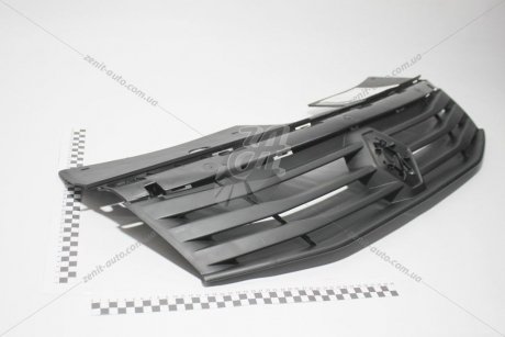 Решітка радіатору Sandero (08-) RENAULT 8200798524