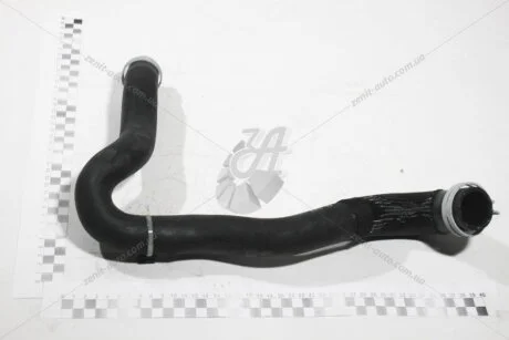 Патрубок радіатора нижній 1,9dci Renault Trafic II, Opel Vivaro (01-) Renault RENAULT 8200817132