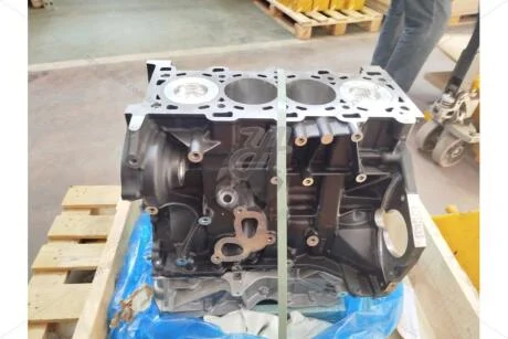 Блок цилиндрів у сборі 2,3 dci M9T Renault Master III (10-) поршні+шатуні+колінвал+масляний насос+ланцюг м.н.+заспокоювач Renault RENAULT '8201627658
