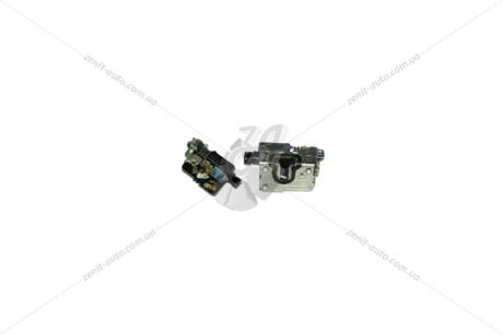 Замок дверей задніх правих Duster (10-13) RENAULT '825029556R