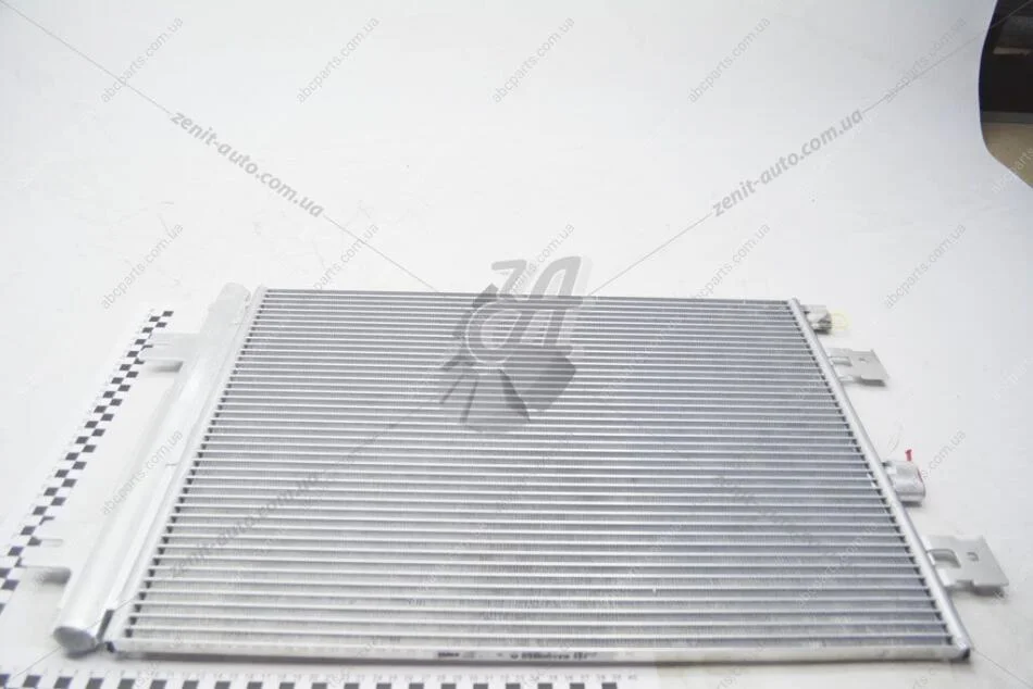 Радіатор кондиціонера Renault RENAULT 921007794R (фото 1)
