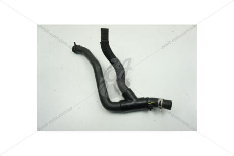 Патрубок системи охолодження 1,5dci Logan II, Duster, Dokker (12-) RENAULT '924003836R