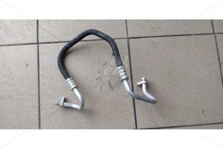 Трубка кондиціонера 1,5 dci Duster II (17-) RENAULT '924905694R