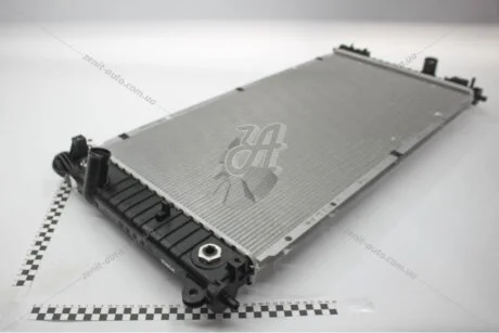 Радиатор охлаждения Korando C АКПП SsangYong SSANGYONG 2131034620