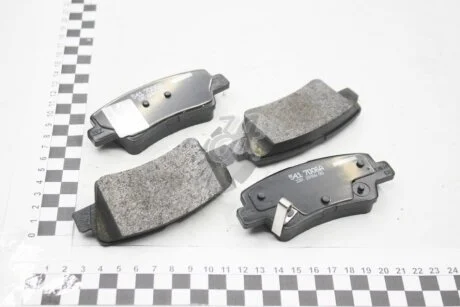 Колодки гальмівні заднi Tivoli 2WD SsangYong SSANGYONG 48413350B0