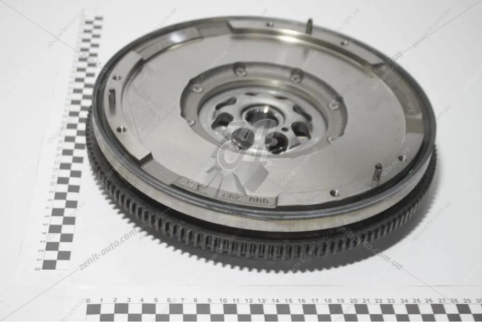 Маховик двигателя Actyon (06-) D20 / Kyron (05-) D20, D27 / Rexton (08-) D27 (DUAL MASS) SsangYong SSANGYONG 6650302205 (фото 1)
