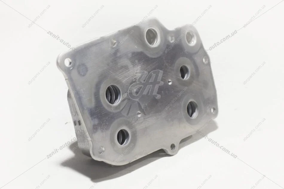 Радіатор масляний Actyon Sports (12-) D20R / Korando C (10-) D20F, D22F / Rexton (12-) D20R SsangYong SSANGYONG 6711800265 (фото 1)