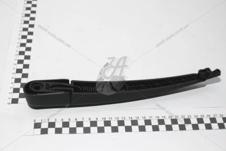 Важіль склоочисника заднього Kyron (07-) SsangYong SSANGYONG 7853009100