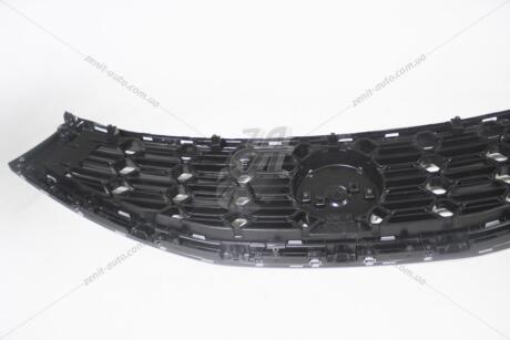 Решітка радіатора Korando C (13-) SSANGYONG '7875034320LAK