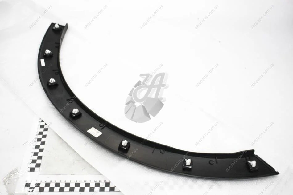 Накладка крыла переднего правого (расширитель) Korando C (10-) SsangYong SSANGYONG 7952034000 (фото 1)