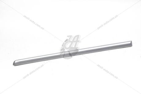 Накладка двері задньої лівої Actyon (06-) FINE SILVER SSANGYONG 7953631000SAF