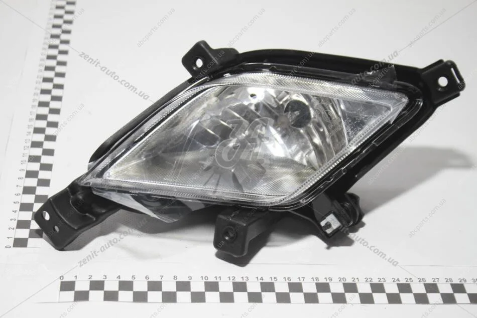 Фара протитуманна ліва New Actyon (10-) SsangYong SSANGYONG 8320134001 (фото 1)