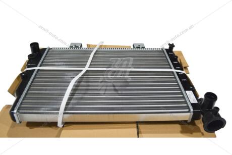 Радиатор охлаждения 2106/2103 алюм SSD '2106001DL
