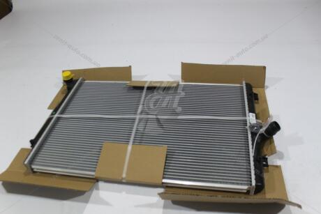 Радиатор охлаждения Skoda Octavia A5 (04-), VW Golf V (03-), Passat (05-) 1.6D, 2.0D, 2.0T TANGUN 'P72161