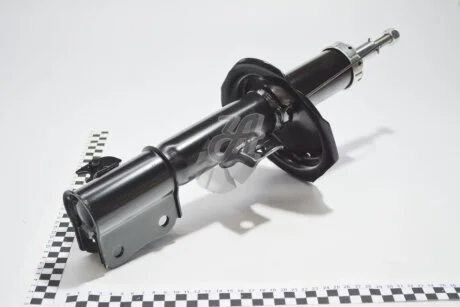 Амортизатор підвіски газовий передній лівый SUZUKI SWIFT 04-10 TANGUN S51018
