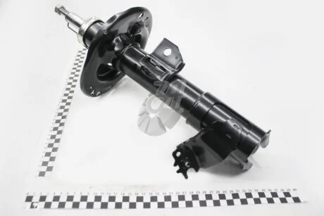 Амортизатор подвески передний правый Toyota Camry (11-) TOKICO Tokico B3339