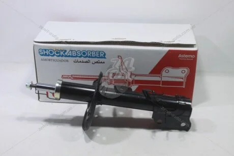 Амортизатор підвіски передній правий газомасляний Nissan Juke 10- (B3418) TOKICO Tokico 'B3418