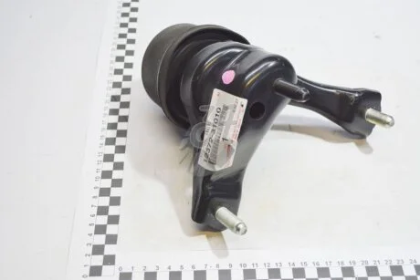 Подушка двиг лев (12372-31010) TOYOTA 1237231010