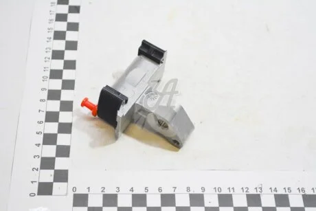 Натягувач ланцюга ГРМ верх лів 4.0i (1GR-FE) LC Prado 120, LC Prado 150 (13560-31010) TOYOTA 1356031010