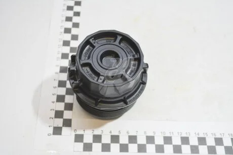 Крышка масляного фильтра (15620-37010) TOYOTA 1562037010