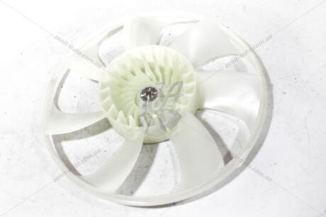 Крильчатка вентилятора лівого TOYOTA '1636136200